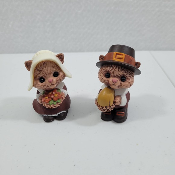 Thanksgiving Lil Chipmunks Salt & Pepper Shaker 9723-2M2 - Picture 1 of 5